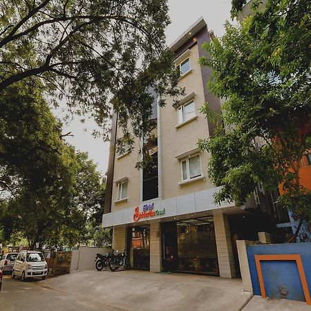 Super Capital O Siddartha Grand Hotel Vijayawāda Екстериор снимка