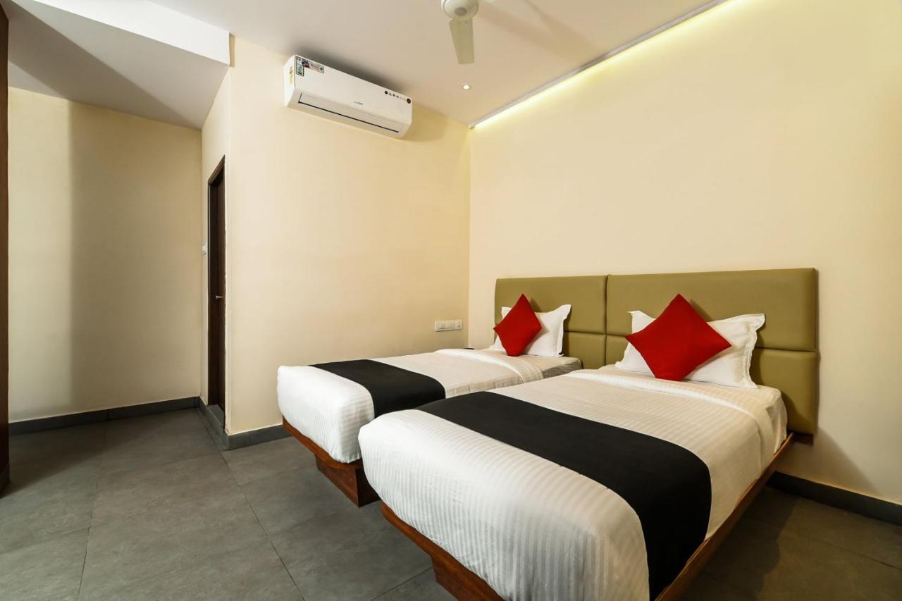 Super Capital O Siddartha Grand Hotel Vijayawāda Екстериор снимка