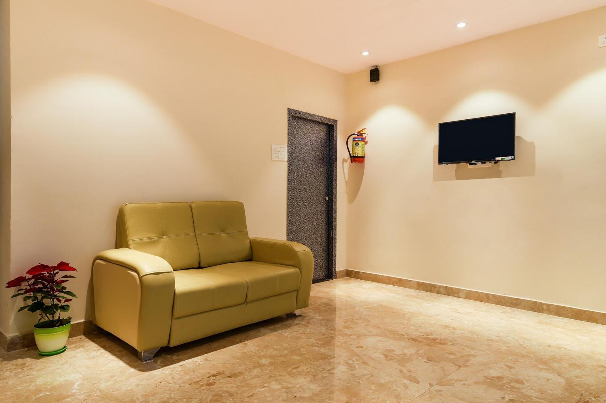 Super Capital O Siddartha Grand Hotel Vijayawāda Екстериор снимка